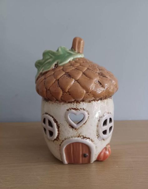 pottery